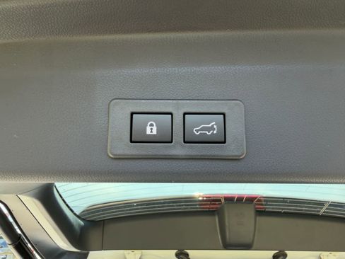 New 2026 Subaru Ascent Touring image 29