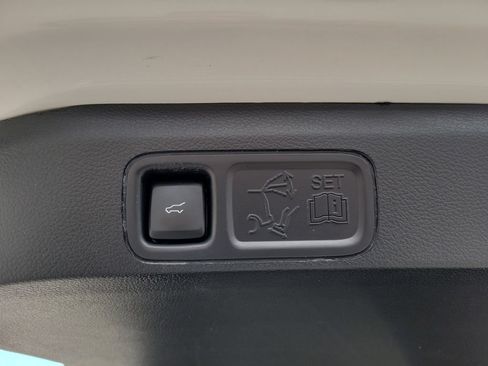Certified 2022 Lincoln Navigator L Reserve w/ Monochromatic Package RWD image 7