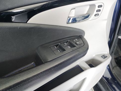 Used 2016 Honda Pilot Touring image 15