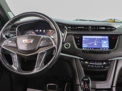 Used 2023 Cadillac XT5 Sportv image 17