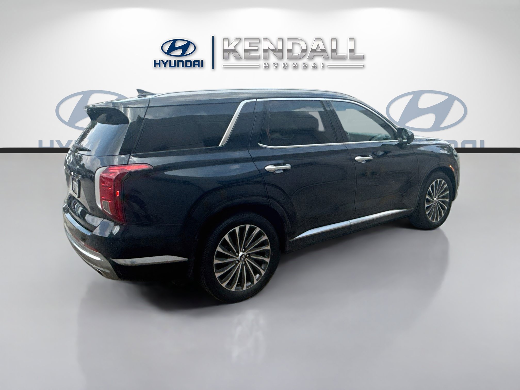 Used 2023 Hyundai Palisade Calligraphy FWD image 6