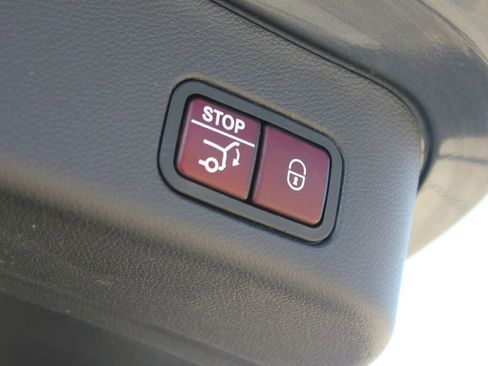 Used 2015 Mercedes-Benz ML 350 4MATIC image 34