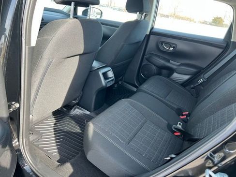 Used 2023 Honda HR-V LX image 28