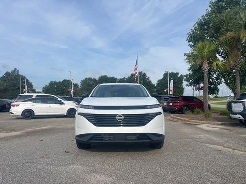 New 2025 Nissan Murano SV image 2