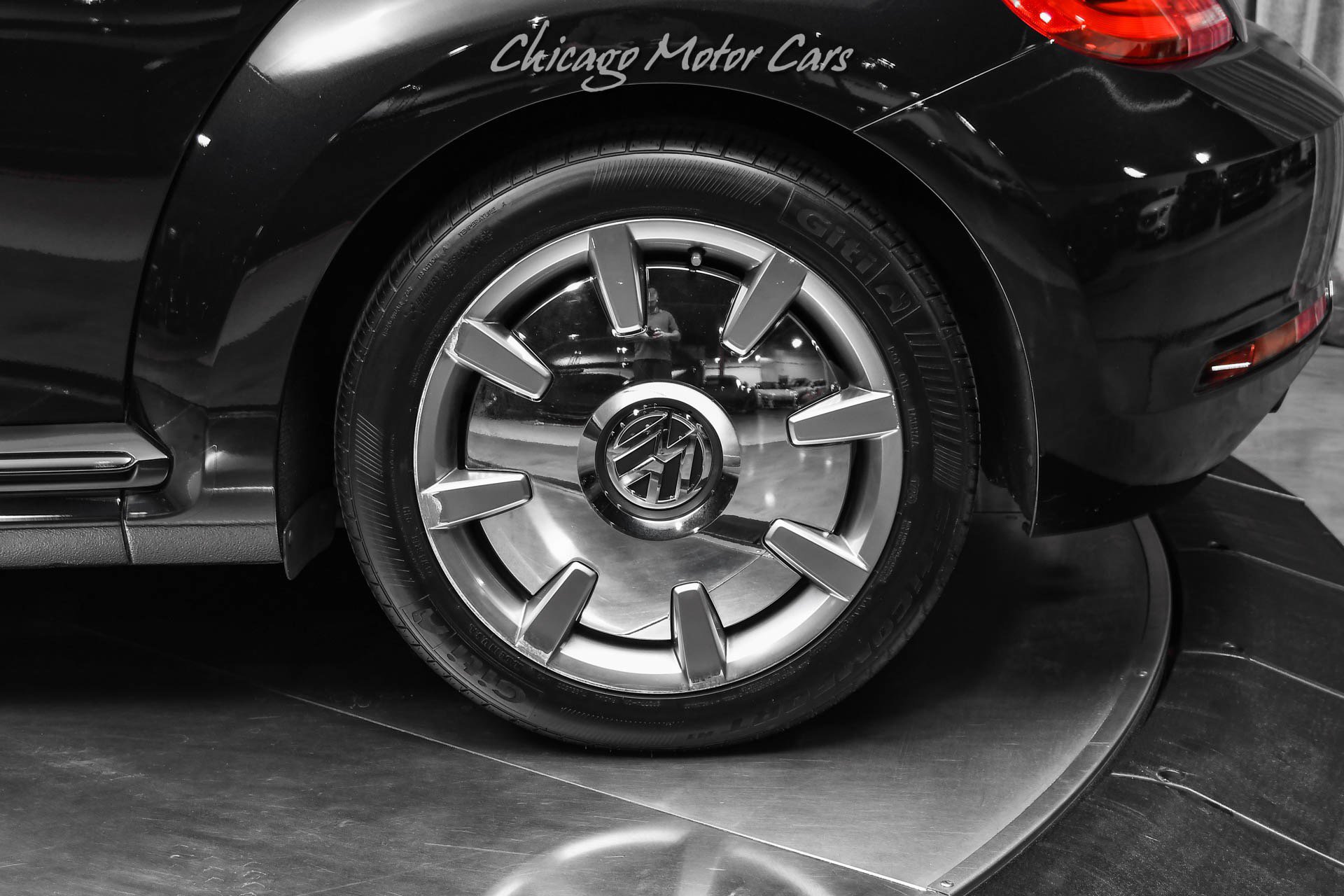 Used 2014 Volkswagen Beetle TDI FWD image 45