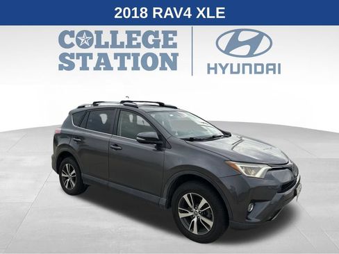 Used 2018 Toyota RAV4 XLE w/ Plus Extra Value Package FWD image 1
