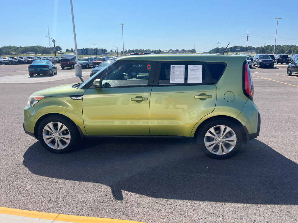 Used 2015 Kia Soul + w/ Primo Package FWD image 8
