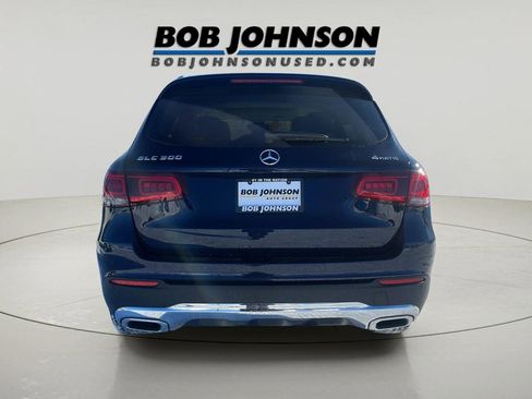 Used 2021 Mercedes-Benz GLC 300 4MATIC w/ Premium Package image 6