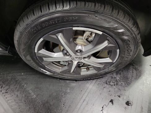 Used 2024 Honda HR-V EX-L image 12