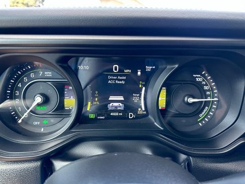 Used 2024 Jeep Wrangler Unlimited Rubicon 4xe image 24