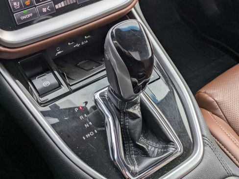 Used 2020 Subaru Outback Touring XT image 12