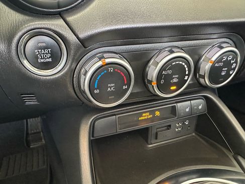 Used 2019 MAZDA MX-5 Miata Grand Touring RWD image 23