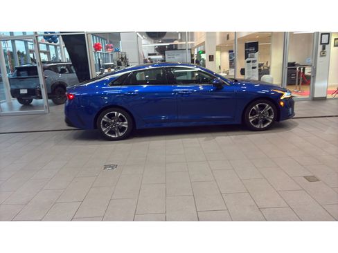 Used 2023 Kia K5 EX FWD image 7