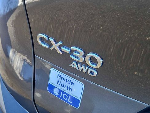 Used 2022 MAZDA CX-30 AWD 2.5 S w/ Select Package image 11