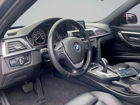 Used 2017 BMW 330i Sedan RWD image 14