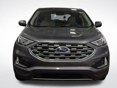 Used 2022 Ford Edge SEL w/ Convenience Package