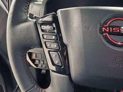 Used 2025 Nissan Frontier PRO-4X image 29