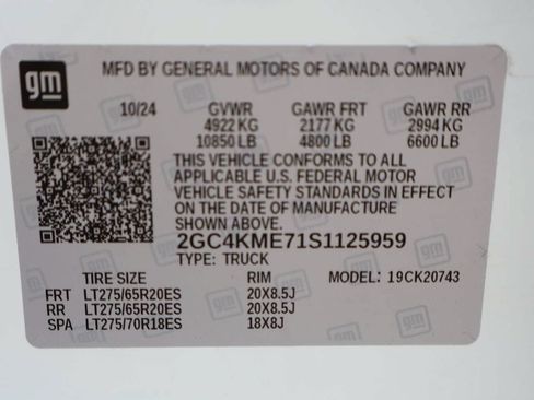 Used 2025 Chevrolet Silverado 2500 Custom w/ Custom Value Package AWD/4WD image 29
