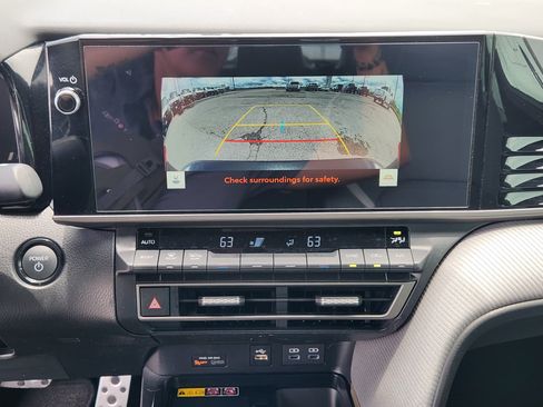 Used 2025 Toyota Camry SE w/ Multimedia Upgrade Package FWD image 19