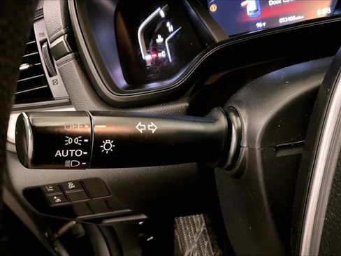 Used 2020 Honda CR-V LX image 30