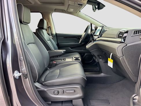 New 2026 Honda Odyssey Elite image 35