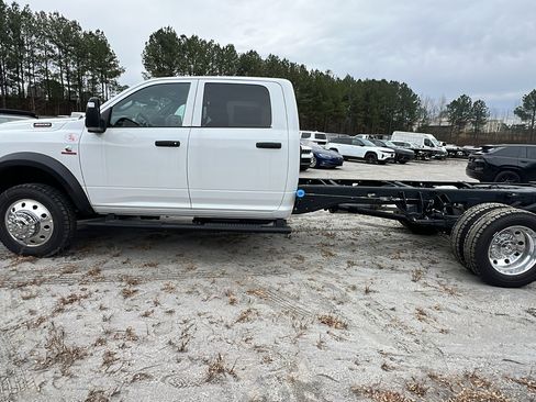 New 2026 RAM 4500 Tradesman w/ Chrome Appearance Group image 11