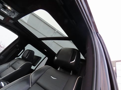 Used 2023 Cadillac Escalade Sport image 46