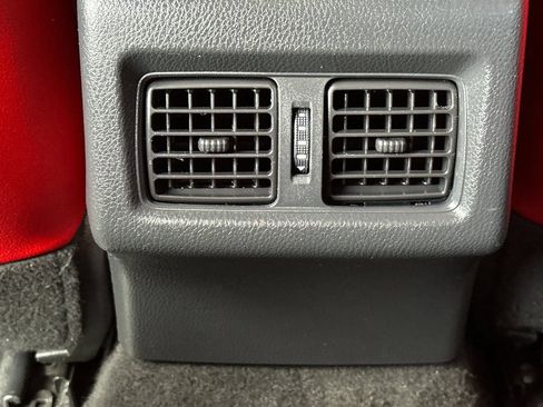 Used 2021 Toyota Camry XSE w/ Carpet Mat Package (TMS) FWD image 15