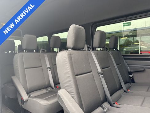 Used 2025 Mercedes-Benz Sprinter 2500 image 8