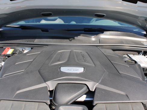 Used 2019 Porsche Cayenne image 77