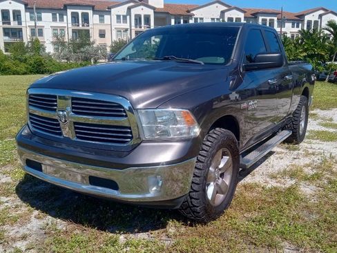 Used 2014 RAM 1500 Big Horn image 2