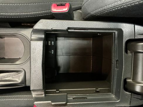 Used 2018 Subaru Forester 2.5i Premium image 25