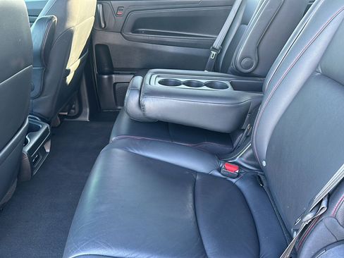 Used 2023 Honda Odyssey Sport image 18