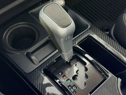 Used 2023 Toyota 4Runner TRD Off-Road Premium image 18