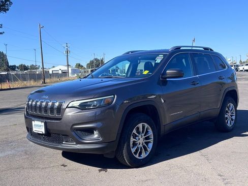 Used 2021 Jeep Cherokee Latitude Lux w/ Sun & Sound Group image 4