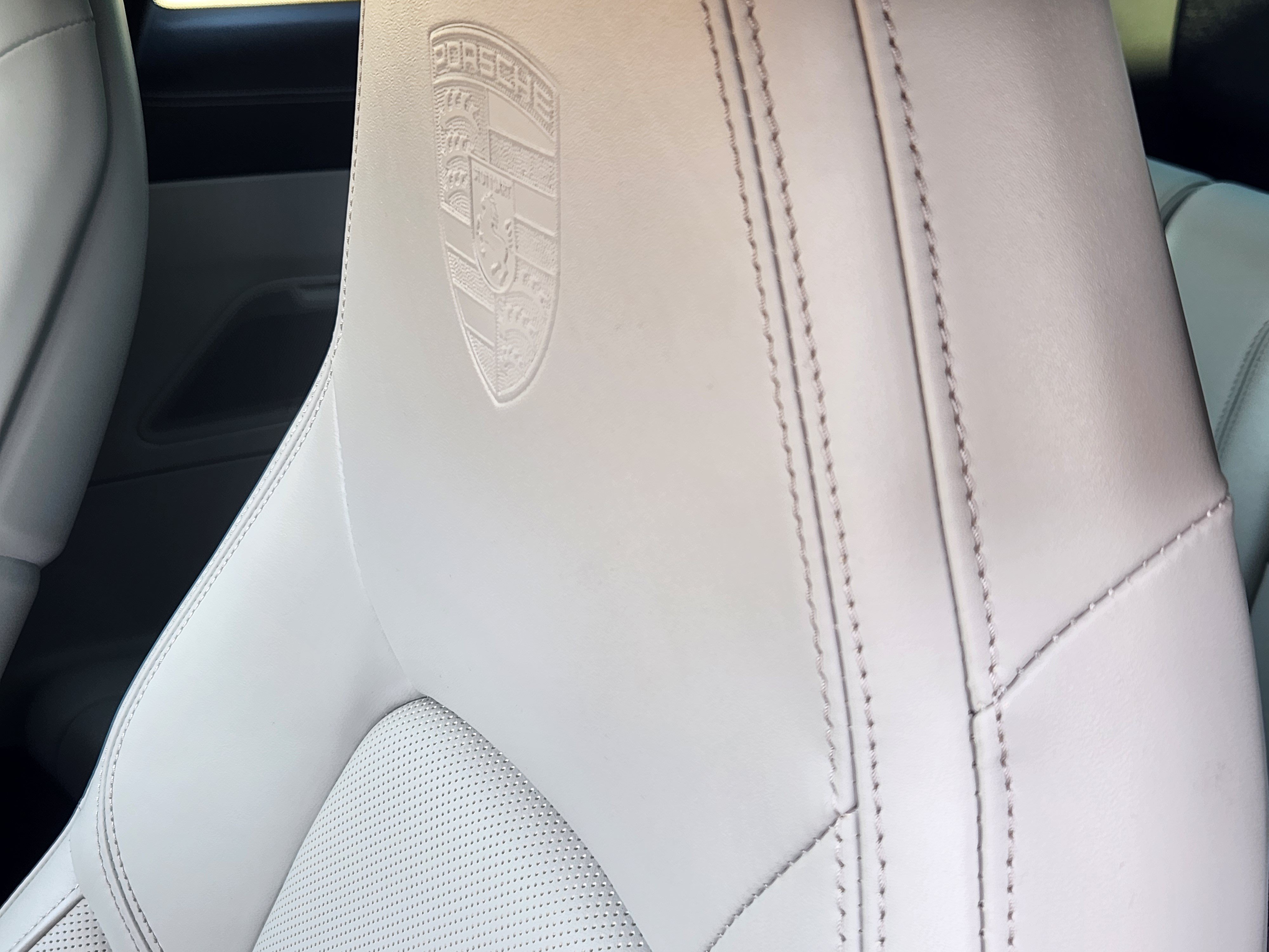 Certified 2024 Porsche 911 Carrera RWD image 20