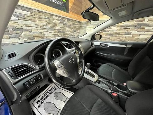 Used 2014 Nissan Sentra SR w/ SR Driver Package FWD image 13
