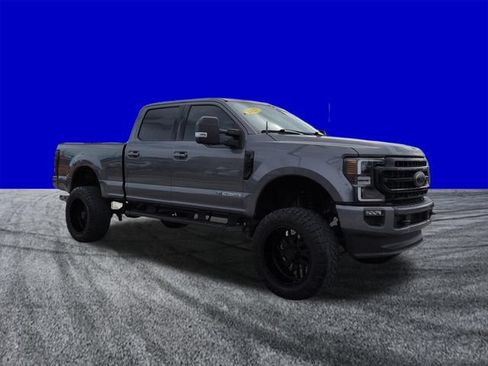 Used 2022 Ford F250 Lariat w/ Black Appearance Package AWD/4WD image 2