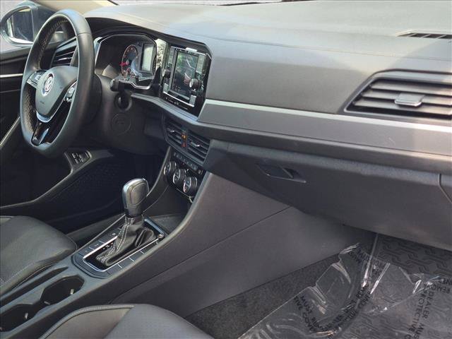 Used 2021 Volkswagen Jetta SE FWD image 22