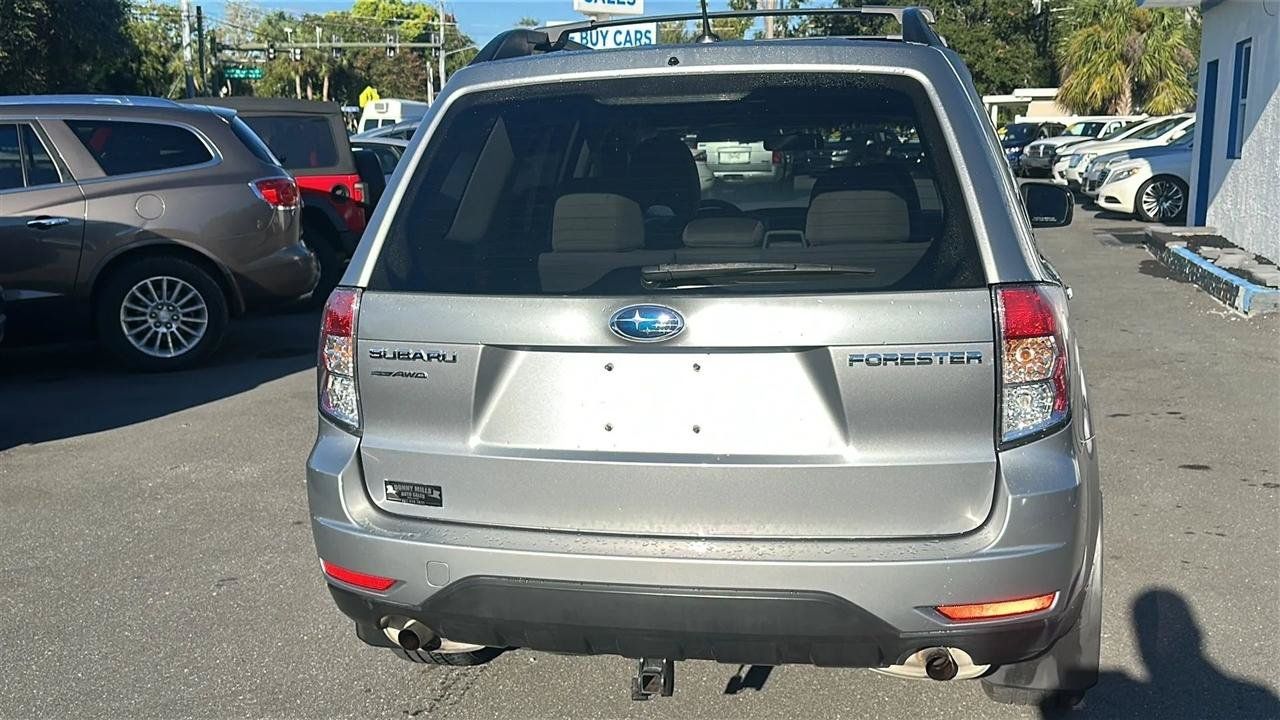 Used 2011 Subaru Forester 2.5X Premium AWD/4WD image 9