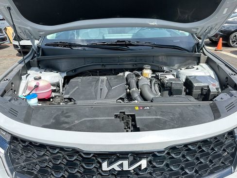 Certified 2023 Kia Sorento EX w/ Panoramic Sunroof Package image 31