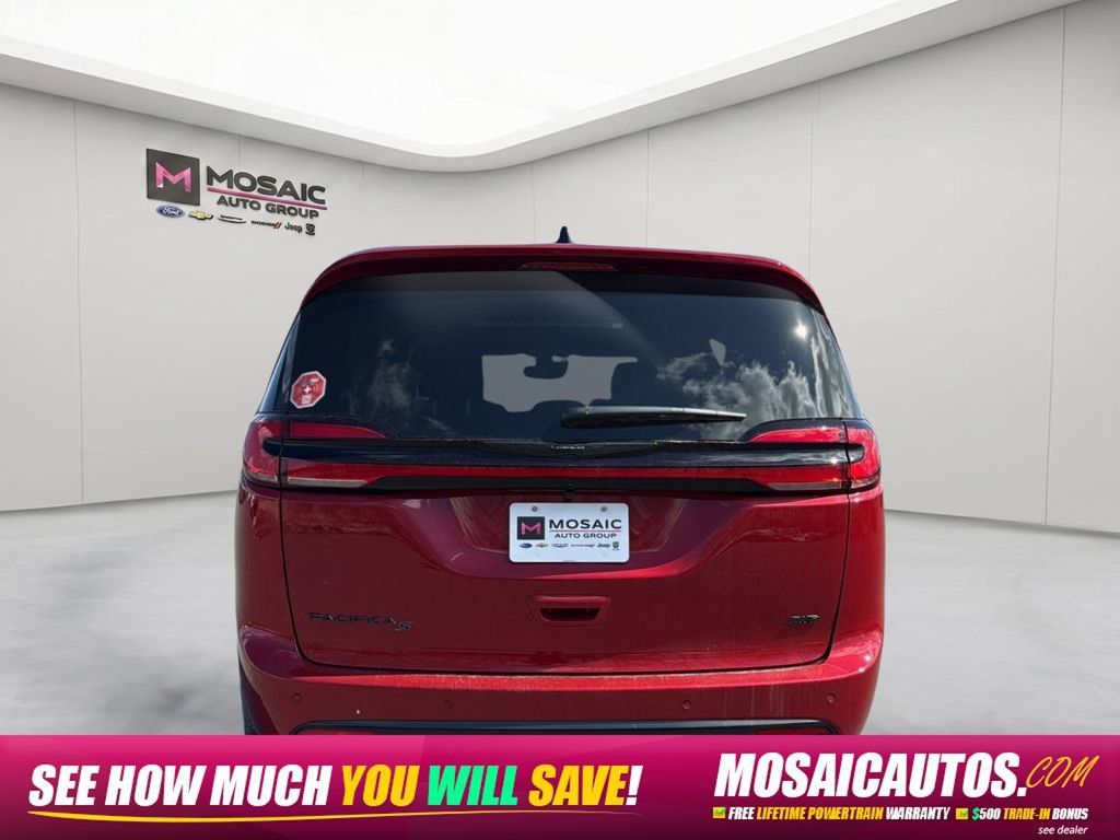 New 2026 Chrysler Pacifica Select w/ S Appearance Package AWD/4WD image 6