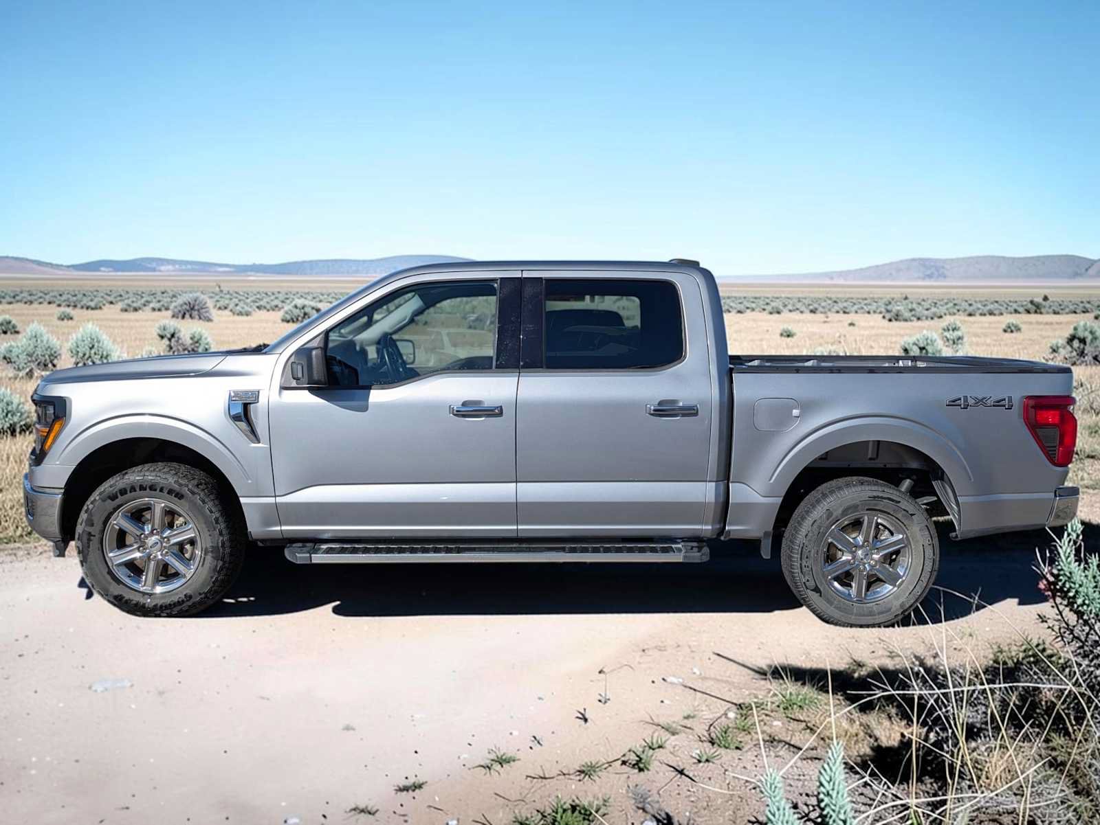 Used 2025 Ford F150 XLT w/ Equipment Group 301A Standard AWD/4WD image 2