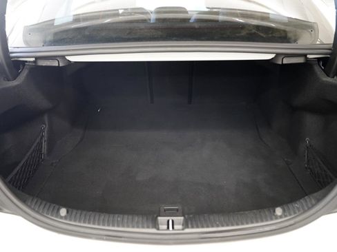 Used 2020 Mercedes-Benz C 300 Sedan image 39