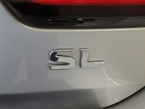 Used 2024 Nissan Armada SL image 38