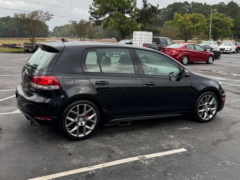 Used 2013 Volkswagen GTI Driver's Edition image 8