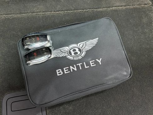 Used 2019 Bentley Bentayga AWD/4WD image 75