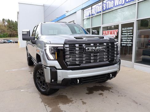 New 2026 GMC Sierra 3500 Denali Ultimate w/ LPO, Black Badging Package AWD/4WD image 49