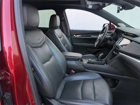 Used 2022 Cadillac XT5 Premium Luxury image 29