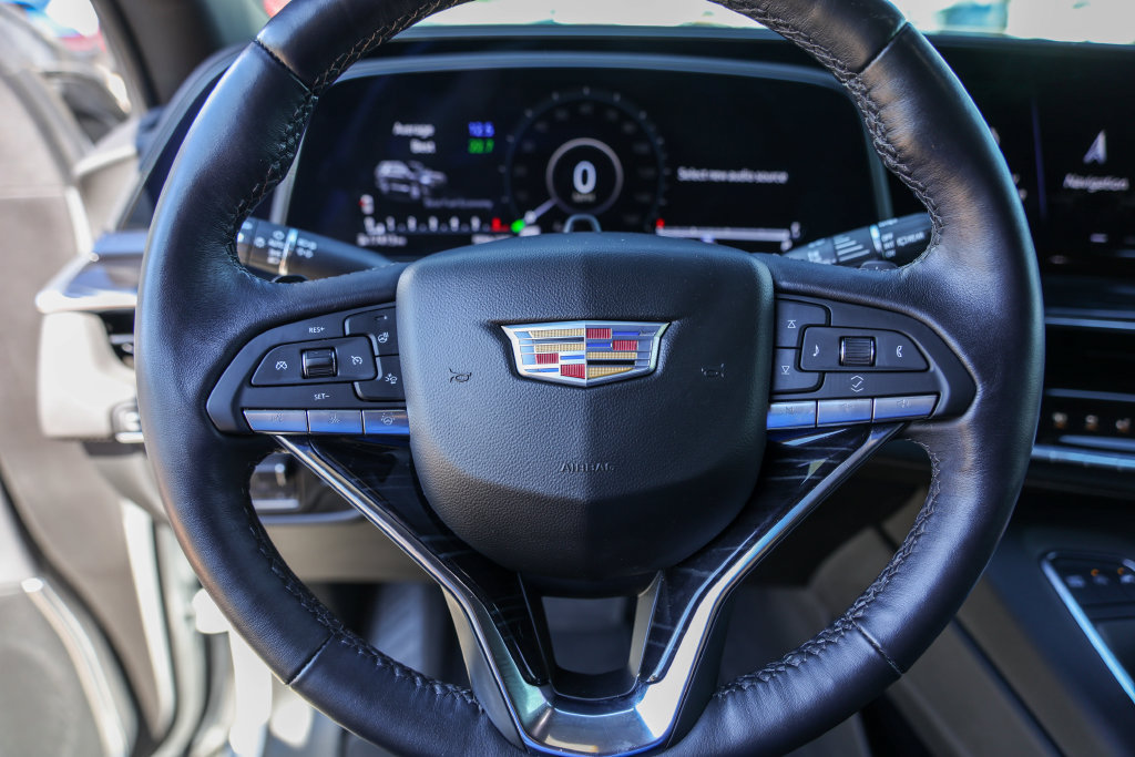 Used 2024 Cadillac Escalade Sport AWD/4WD image 11